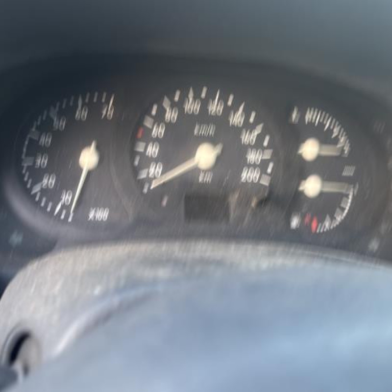 Levier de vitesses RENAULT CLIO 2 Photo n°14