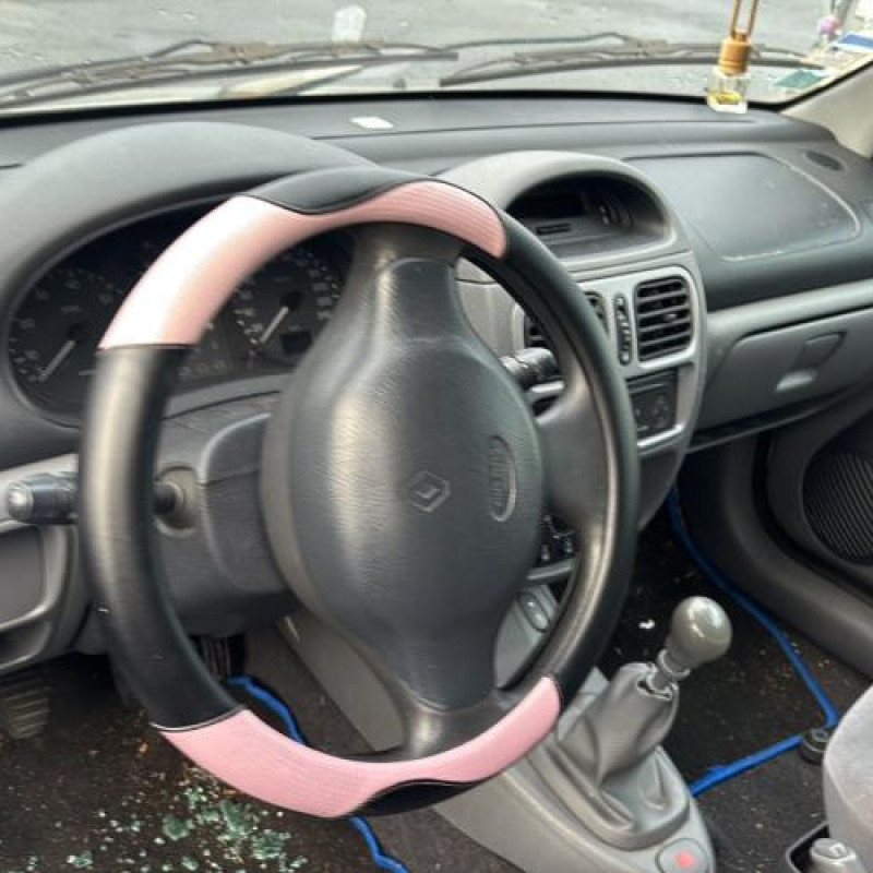 Tambour arriere gauche RENAULT CLIO 2 Photo n°13