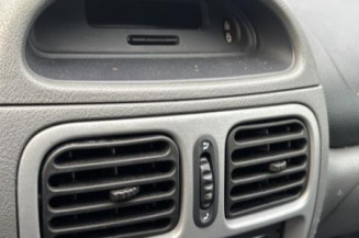 Tambour arriere gauche RENAULT CLIO 2