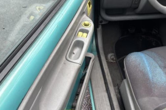 Tambour arriere droit RENAULT TWINGO 1