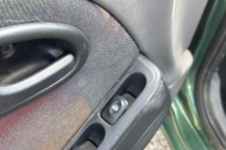 Levier de vitesses RENAULT CLIO 2