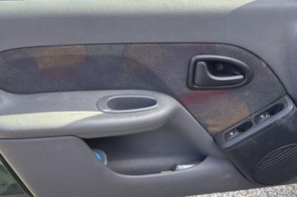 Tambour arriere droit RENAULT CLIO 2