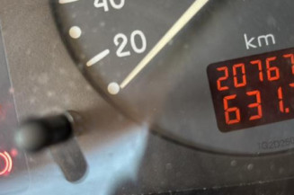 Tambour arriere gauche RENAULT CLIO 2