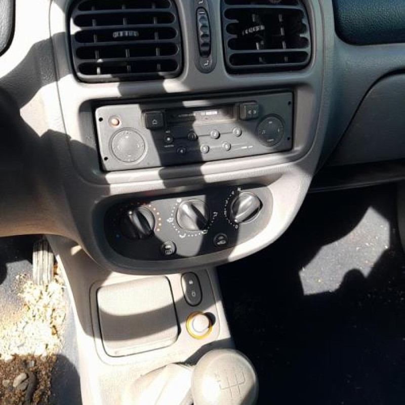 Tambour arriere droit RENAULT CLIO 2 Photo n°7