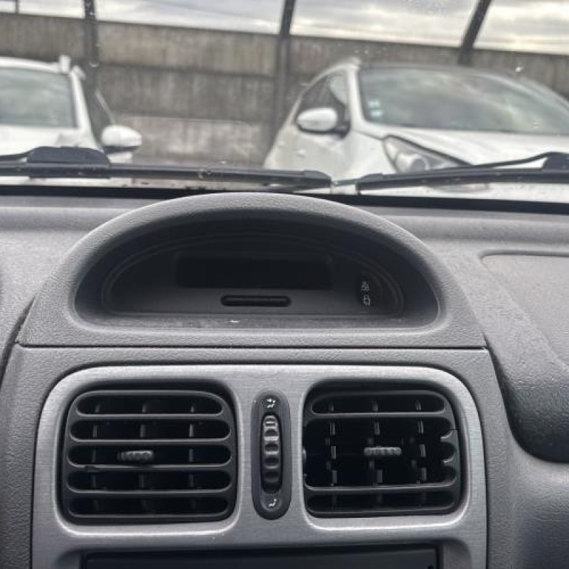 Levier de vitesses RENAULT CLIO 2 Photo n°20