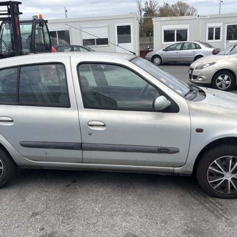 Mastervac RENAULT CLIO 2 Photo n°8