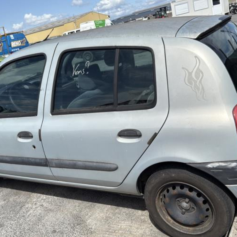 Tambour arriere gauche RENAULT CLIO 2 Photo n°6