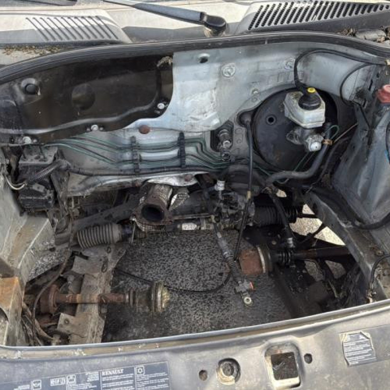 Tambour arriere gauche RENAULT CLIO 2 Photo n°11