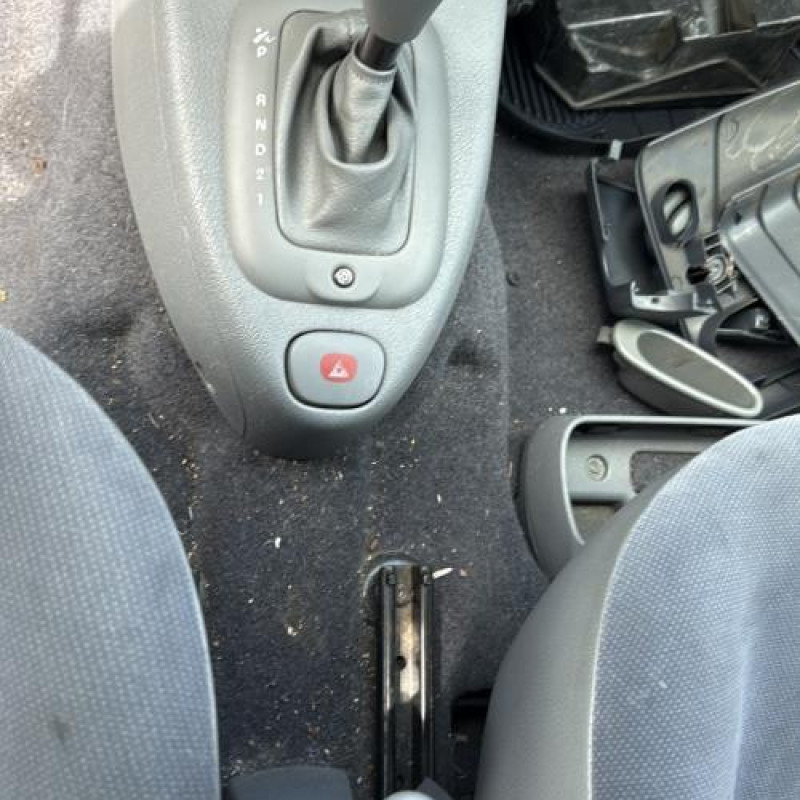 Tambour arriere gauche RENAULT CLIO 2 Photo n°14