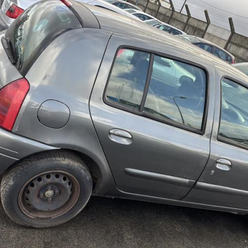 Tambour arriere gauche RENAULT CLIO 2 Photo n°6