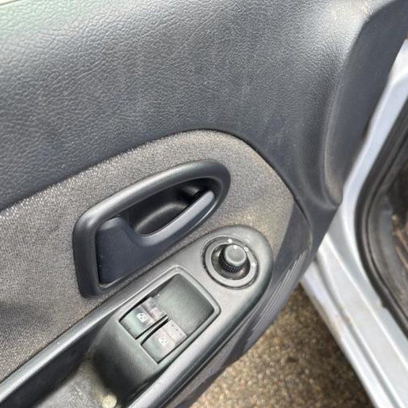 Levier de vitesses RENAULT CLIO 2 Photo n°10