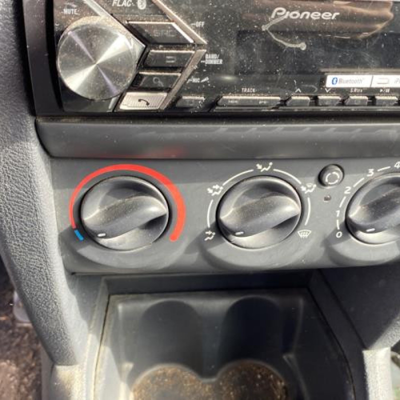 Levier de vitesses RENAULT CLIO 2 Photo n°18