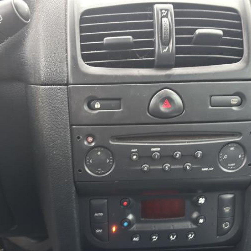 Levier de vitesses RENAULT CLIO 2 Photo n°18