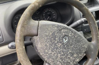 Tambour arriere droit RENAULT CLIO 2