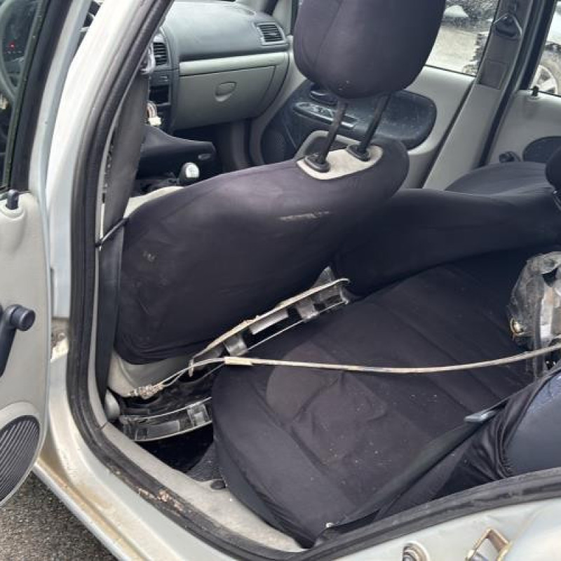 Tambour arriere gauche RENAULT CLIO 2 Photo n°10