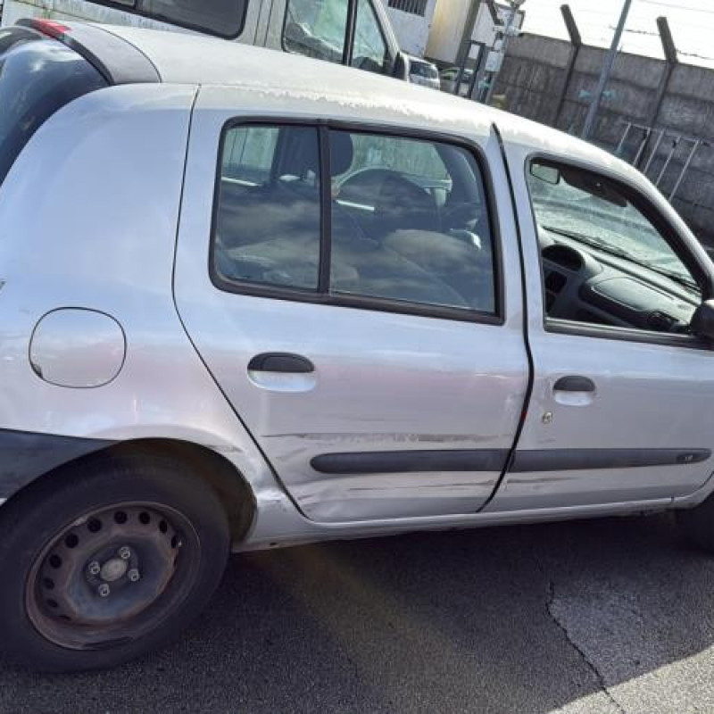 Tambour arriere gauche RENAULT CLIO 2 Photo n°7
