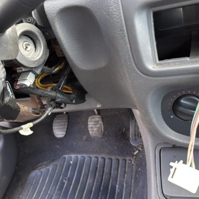 Levier de vitesses RENAULT CLIO 2 Photo n°14