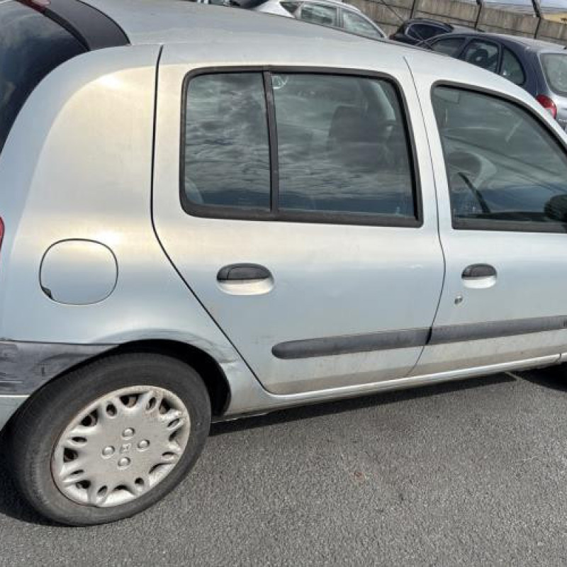 Tambour arriere droit RENAULT CLIO 2 Photo n°7