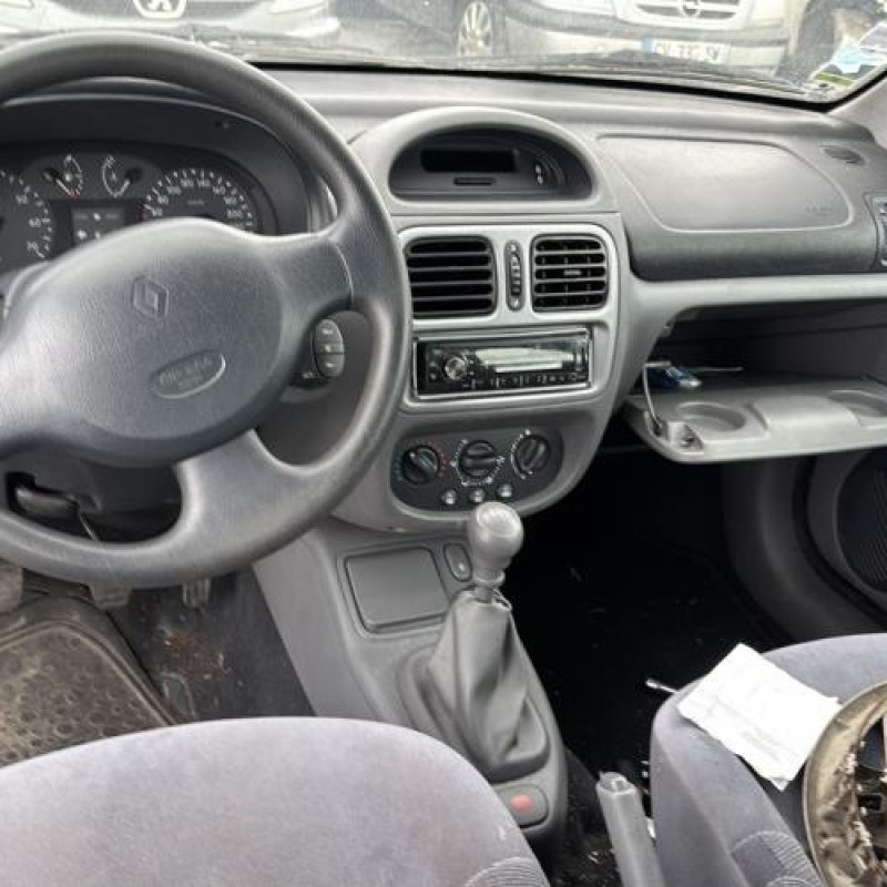 Tambour arriere droit RENAULT CLIO 2 Photo n°14