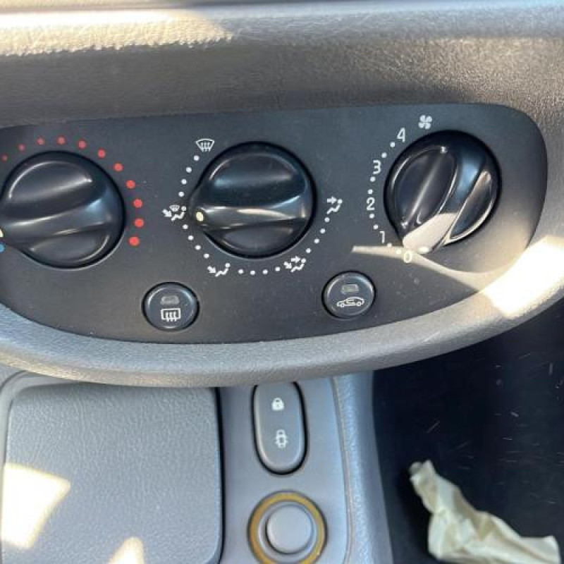 Tambour arriere gauche RENAULT CLIO 2 Photo n°4