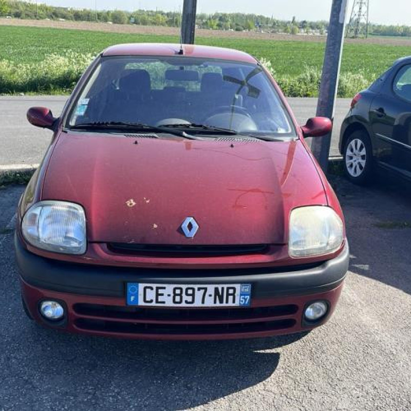 Tambour arriere gauche RENAULT CLIO 2 Photo n°8