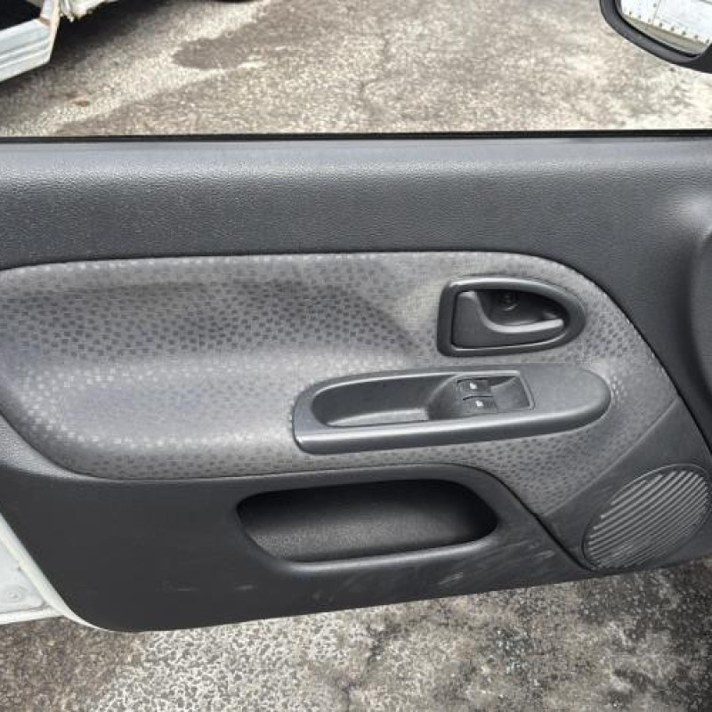 Levier de vitesses RENAULT CLIO 2 Photo n°9