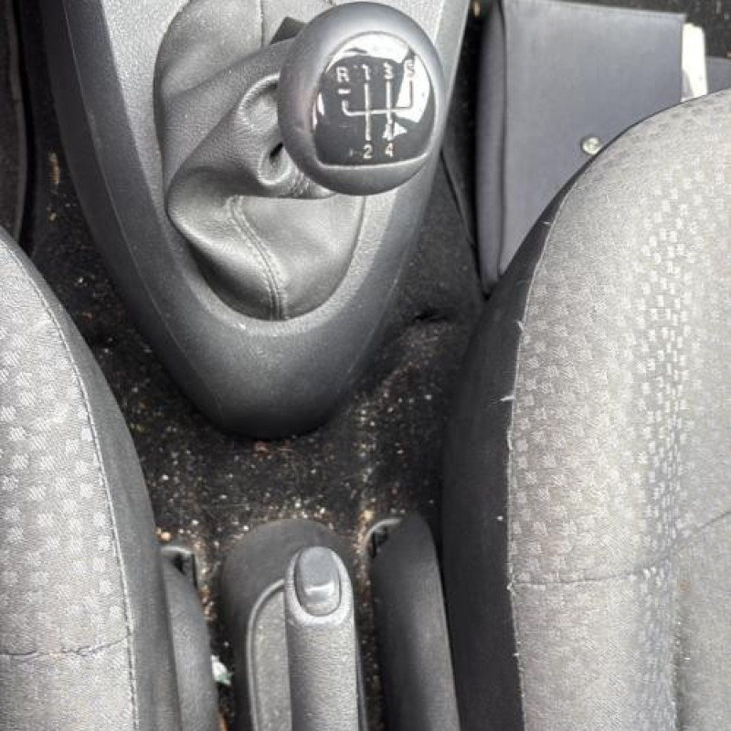 Levier de vitesses RENAULT CLIO 2 Photo n°20