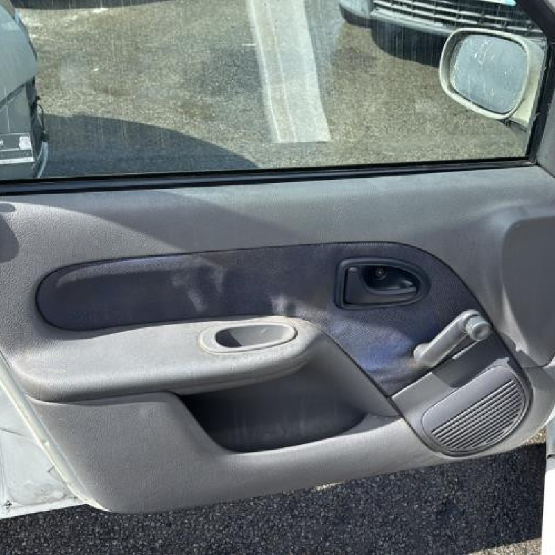 Levier de vitesses RENAULT CLIO 2 Photo n°9