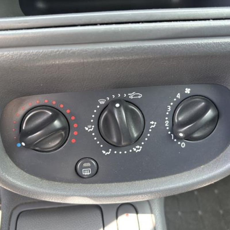 Levier de vitesses RENAULT CLIO 2 Photo n°15