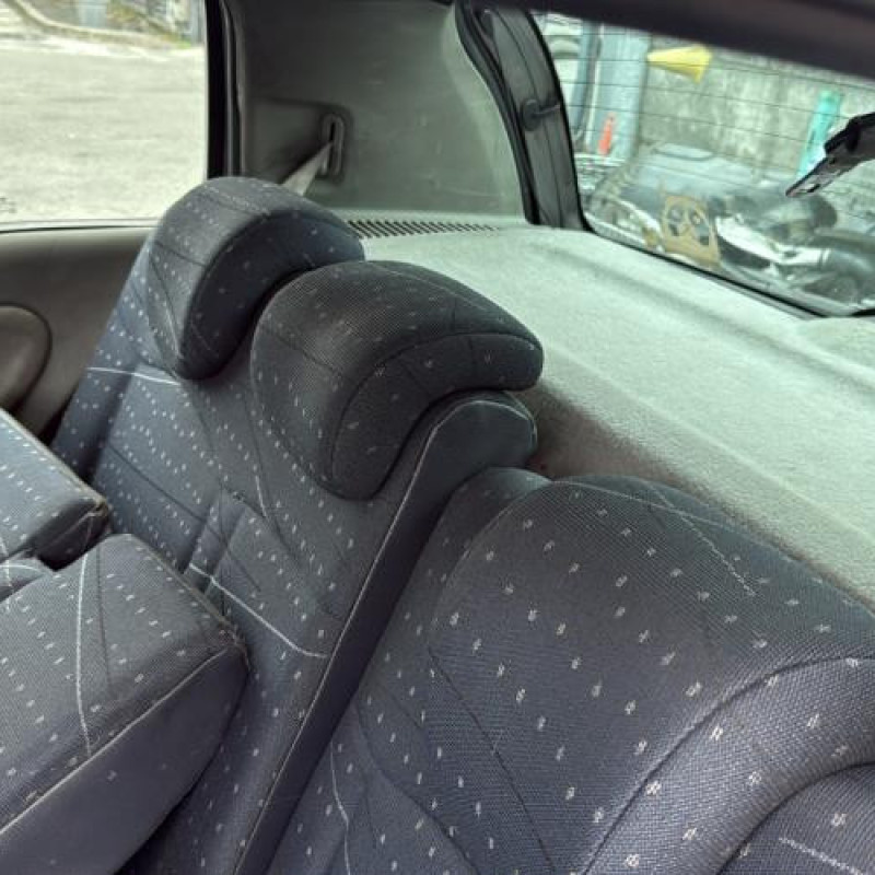 Levier de vitesses RENAULT CLIO 2 Photo n°14