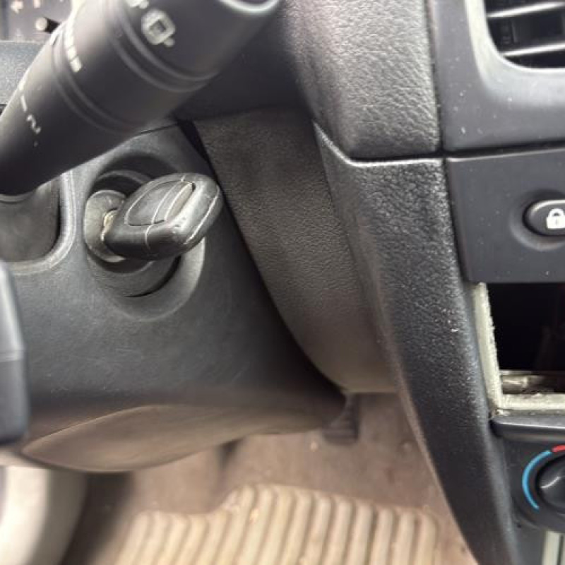 Levier de vitesses RENAULT CLIO 2 Photo n°19