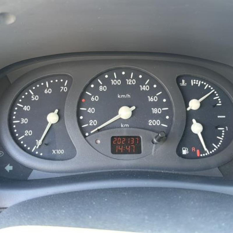 Levier de vitesses RENAULT CLIO 2 Photo n°18