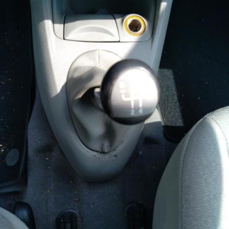 Levier de vitesses RENAULT CLIO 2 Photo n°4