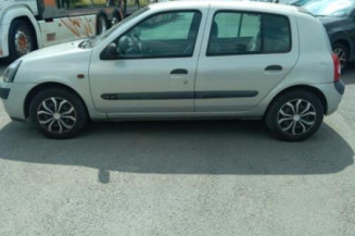 Tambour arriere droit RENAULT CLIO 2