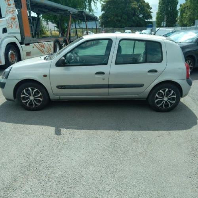 Tambour arriere droit RENAULT CLIO 2 Photo n°12