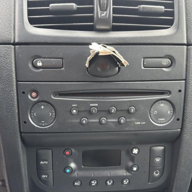 Levier de vitesses RENAULT CLIO 2 Photo n°19