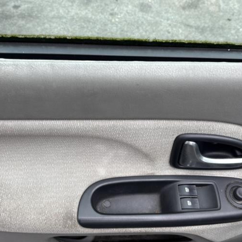 Tambour arriere gauche RENAULT CLIO 2 Photo n°11