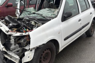 Cremaillere assistee RENAULT CLIO 2 Photo n°1