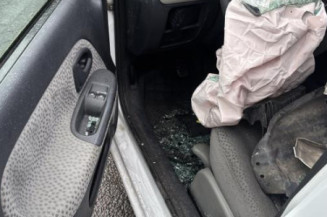 Antenne RENAULT CLIO 2