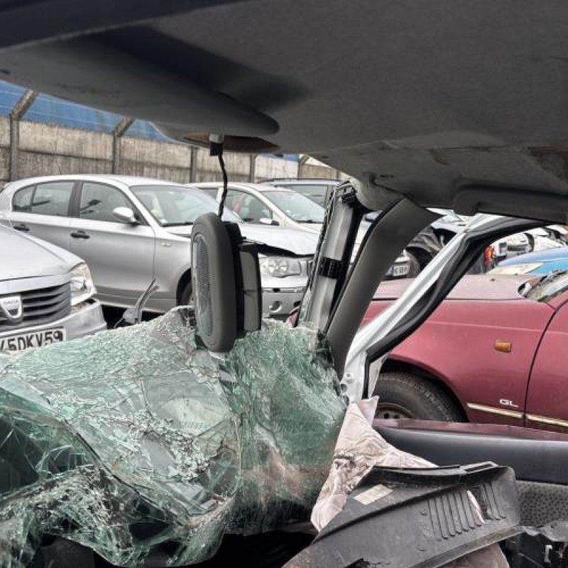 Avertisseur/Klaxon RENAULT CLIO 2 Photo n°13