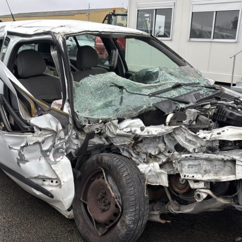 Interrupteur de leve vitre avant droit RENAULT CLIO 2 Photo n°3