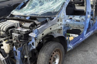 Pivot de moyeu avant droit RENAULT CLIO 3 Photo n°1