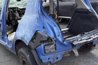 Pivot de moyeu avant droit RENAULT CLIO 3