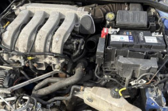 Pivot de moyeu avant droit RENAULT CLIO 3