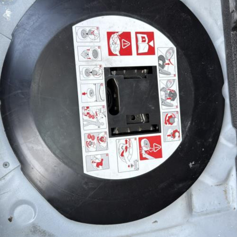 Demi berceau RENAULT CLIO 4 Photo n°17