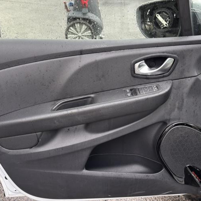 Demi berceau RENAULT CLIO 4 Photo n°9