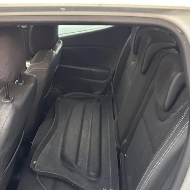 Demi berceau RENAULT CLIO 4 Photo n°17