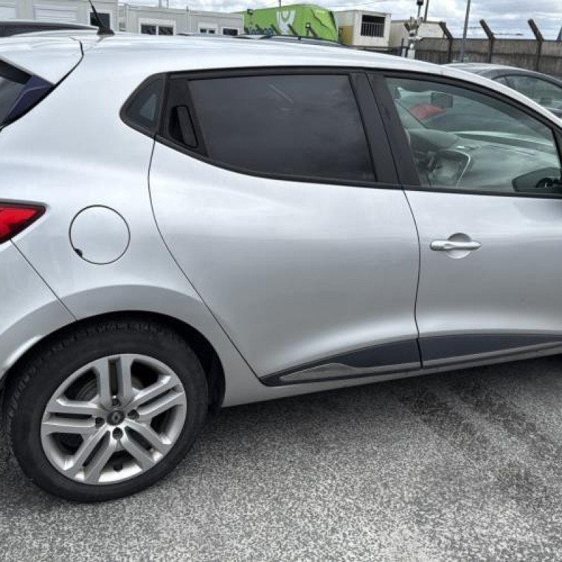 Tambour arriere gauche RENAULT CLIO 4 Photo n°7