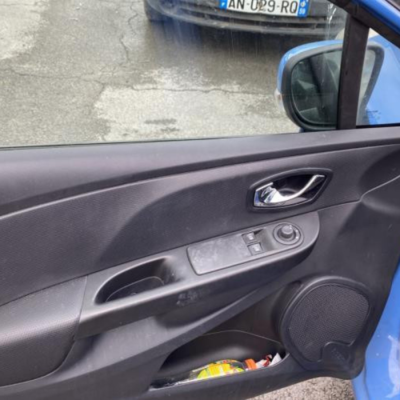 Tambour arriere droit RENAULT CLIO 4 Photo n°8