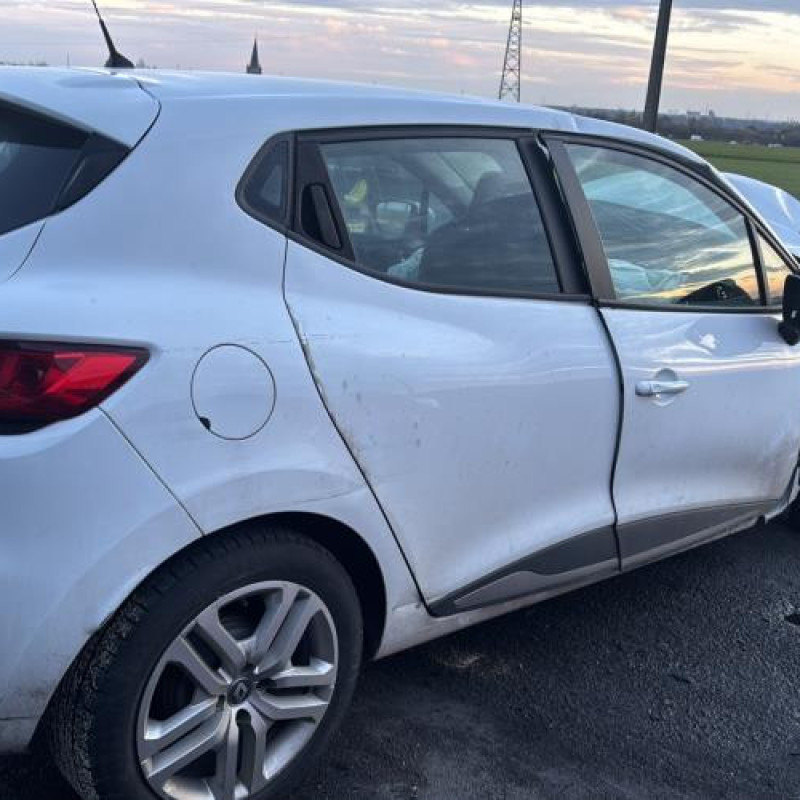 Demi berceau RENAULT CLIO 4 Photo n°4